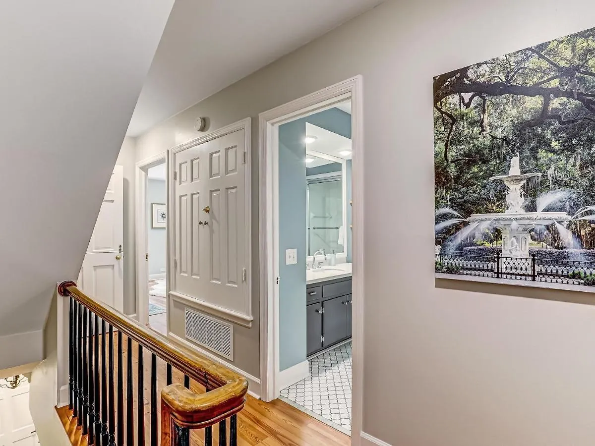 Savannah Charm